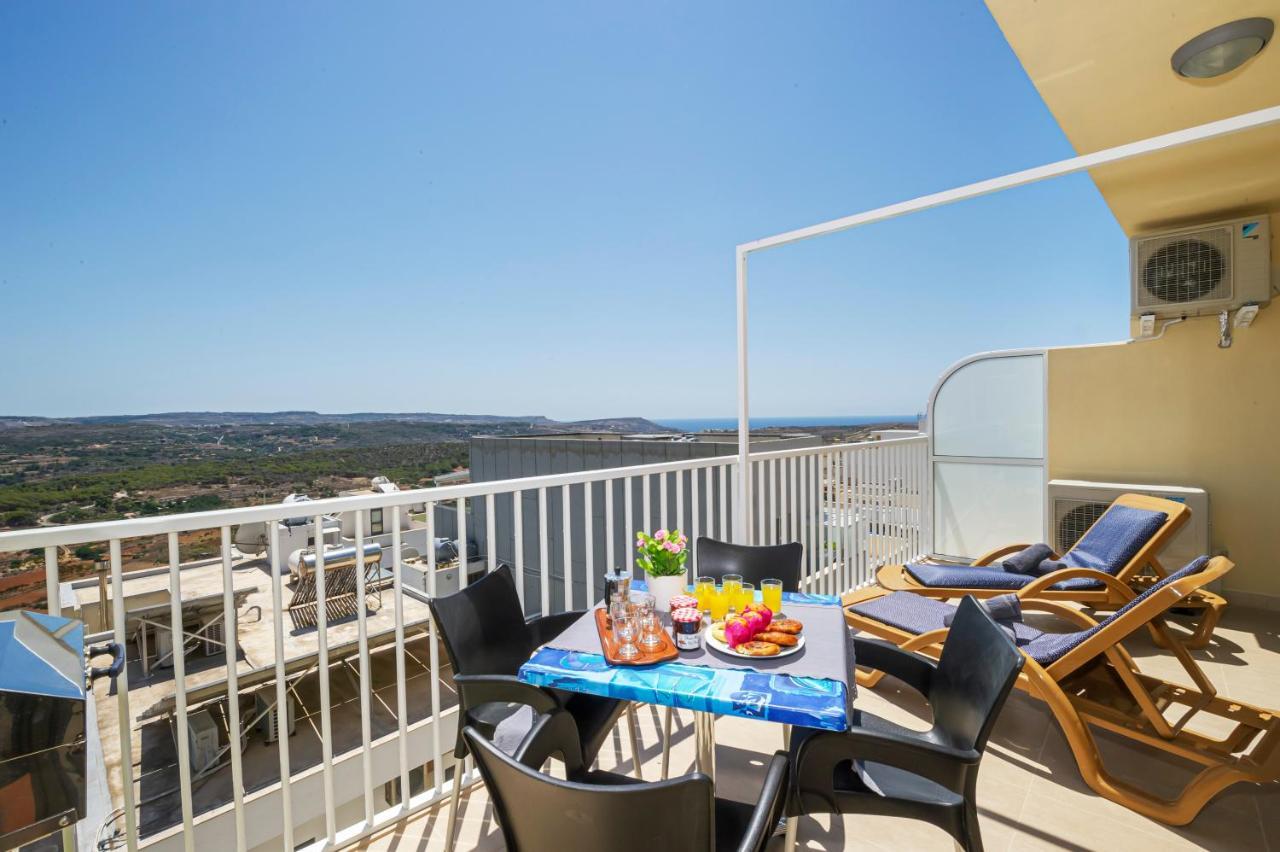 Summer Breeze With Terrace With Panoramic Views - By Getawaysmalta * Mellieha