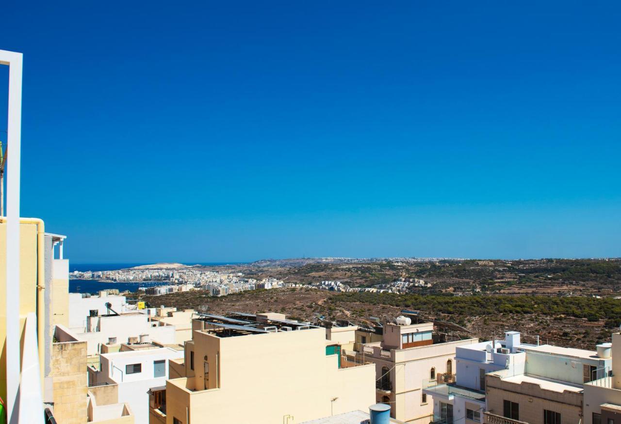 Summer Breeze With Terrace With Panoramic Views - By Getawaysmalta * Mellieha